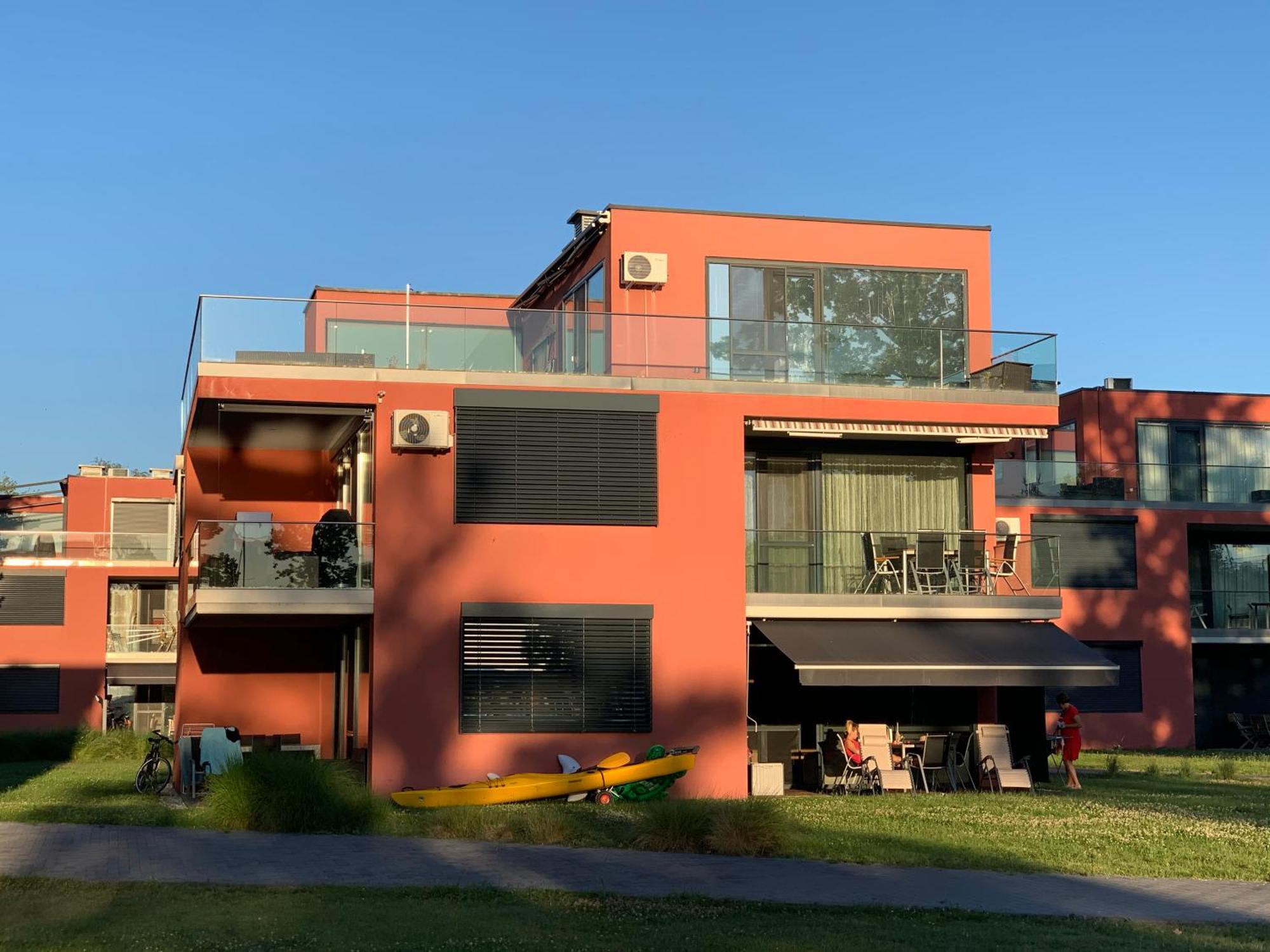 Bavaria Club Apartman Balatonlelle Kültér fotó