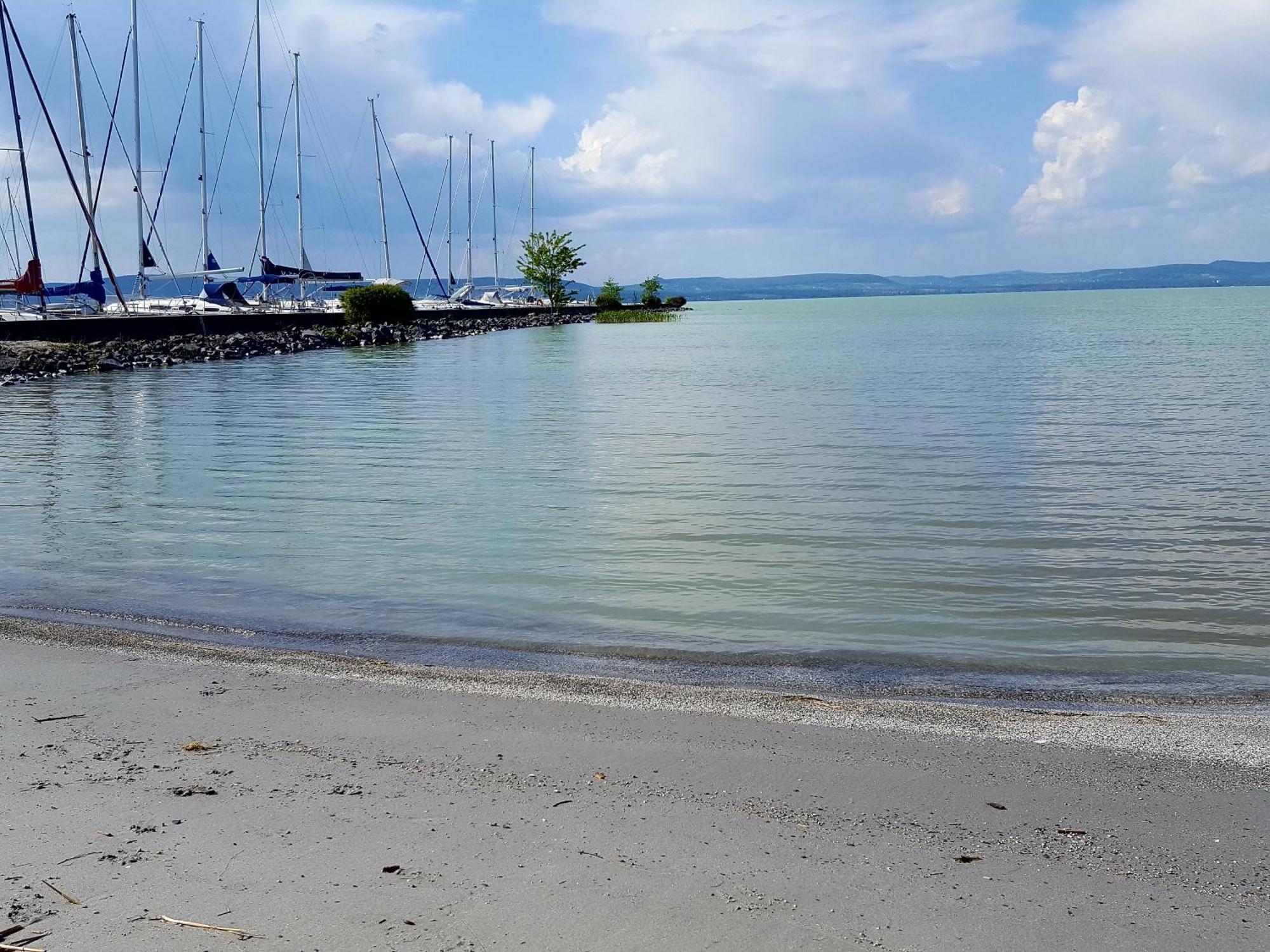 Bavaria Club Apartman Balatonlelle Kültér fotó